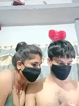 Good_couple1 élő XXX-chatje