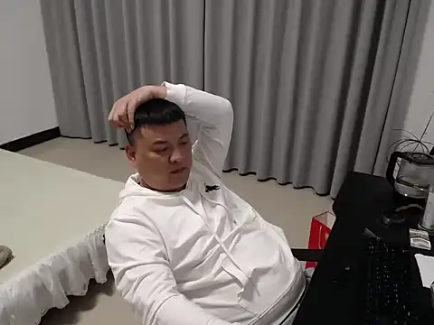 zhang1118's Live XXX Chat