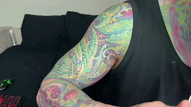Anubisgods Live XXX-Chat