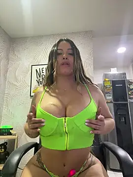 sexyyykloee Chat XXX in diretta