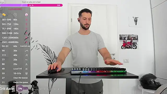 ZackFraser 现场XXX聊天