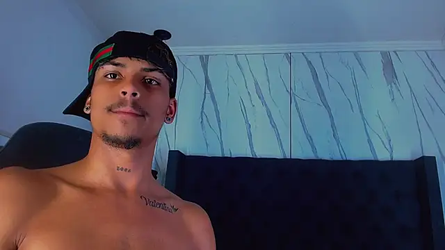 Angel_foxc13 Live XXX-chat