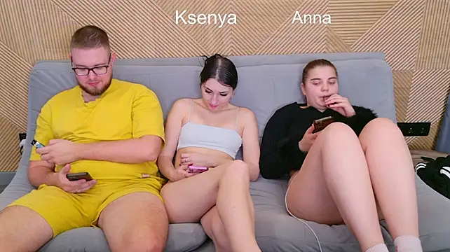 Ksenny Obrolan Langsung XXX