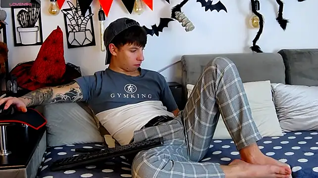 Онлайн чат XXX ThomasEdisonn