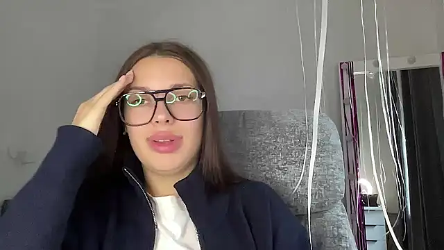 MoonriseGoddess – Naživo XXX chat