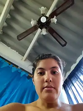 totti_logan লাইভ XXX চ্যাট