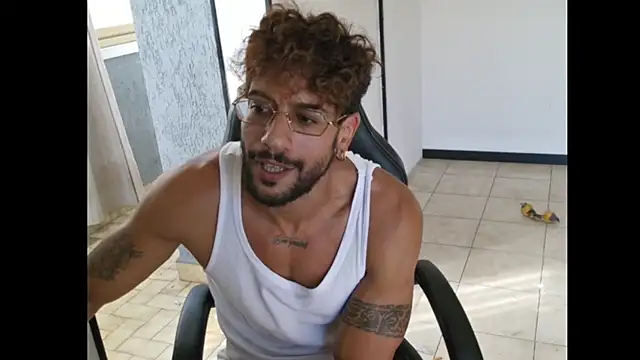Chat XXX Live ItalianShadow