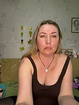 Katti_Kissa's Live XXX Chat