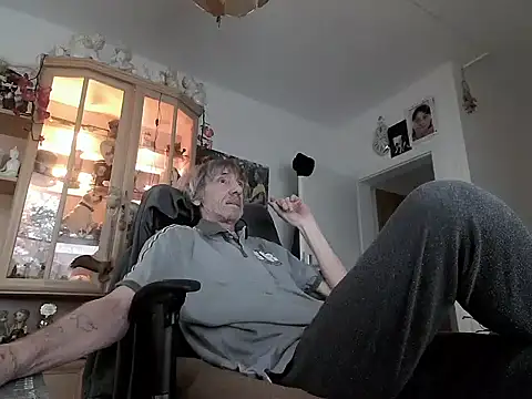peter9744's Webcam Show