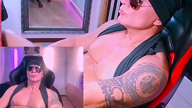 MattSteelX Pertunjukan Webcam