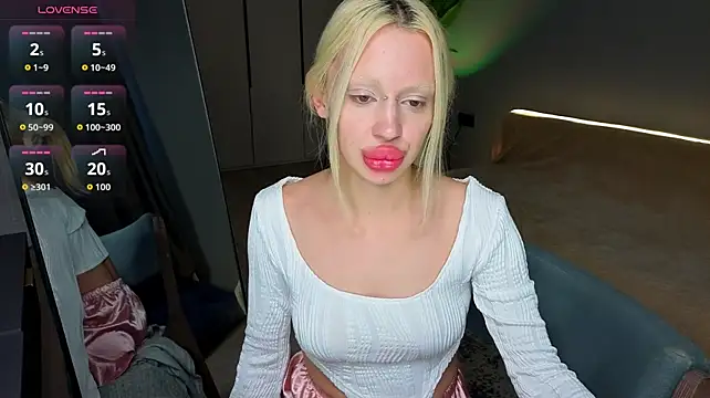 Luna_Beverly – Live XXX-chat