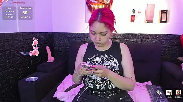 XXX chat uživo modela Moon_Velvet23
