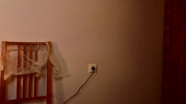 XXX chat uživo modela MarcellaAveado