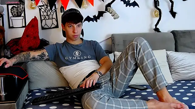 ThomasEdisonn – Naživo XXX chat