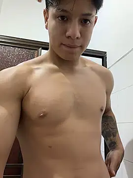 TonyPetrovjs live XXX chat