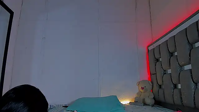 PureFire20 即時 XXX 聊天
