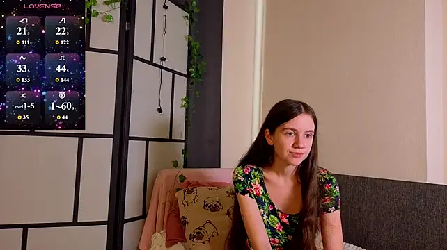 MyrtaMcclaney Chat XXX in diretta