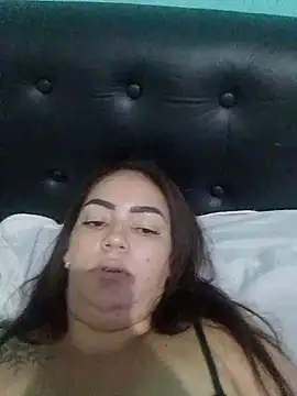 Chat +18 de Gisele6969 ao vivo