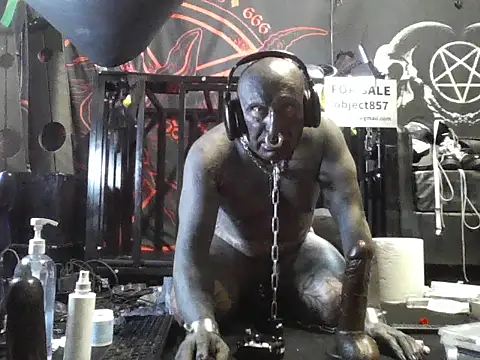 wormobject XXX чат на живо