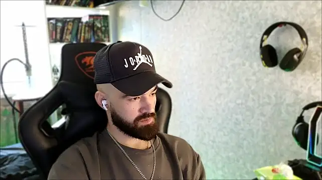 _Serious_Mann Live XXX chat