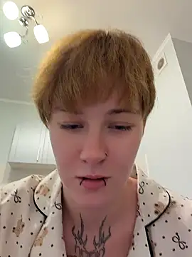 IceMur Chat XXX in diretta