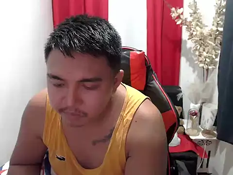 Živý XXX chat David_hot_dad