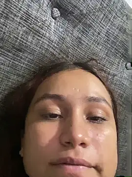 Bridget_Jon লাইভ XXX চ্যাট