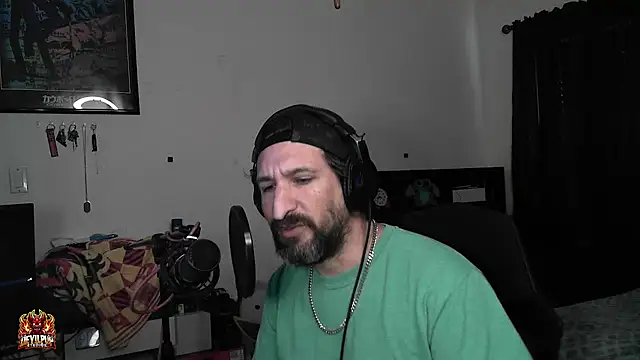 DevilPup75_ Live XXX Chat