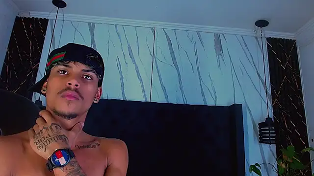 Angel_foxc13's Live XXX Chat
