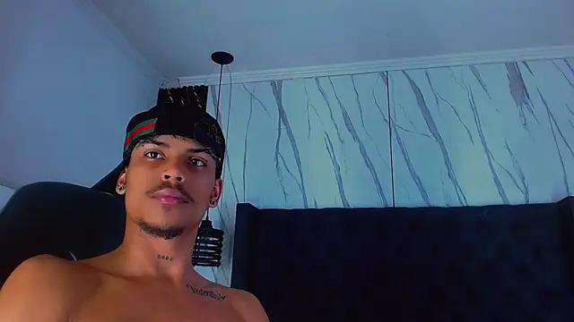 Онлайн чат XXX Angel_foxc13