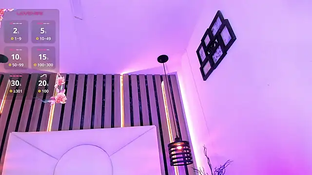 MiaRaven_ – Live XXX-chat