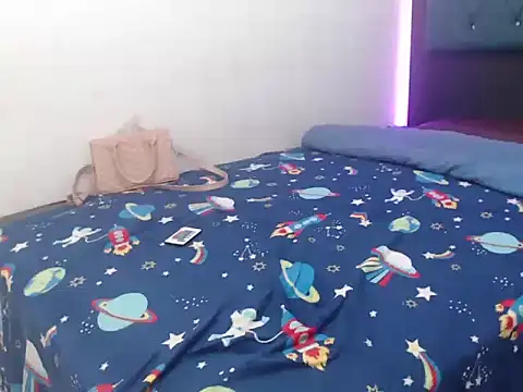 Chat XXX en directo de zulyythh