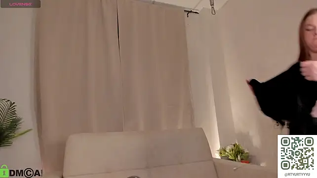 Chat +18 de SweetLunari ao vivo