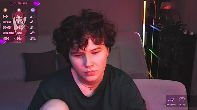 Chat +18 de TaraEva ao vivo