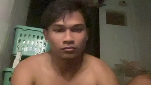 sinful_khalidxxx লাইভ XXX চ্যাট