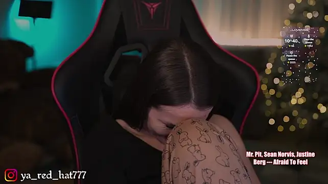 Czat XXX na żywo – -RED_HAT-