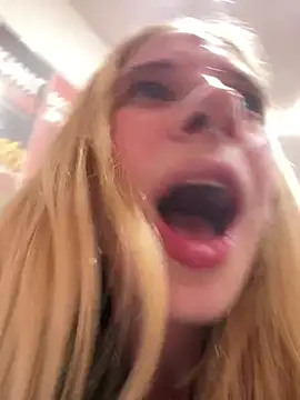 Chat +18 de michelle_lovique ao vivo