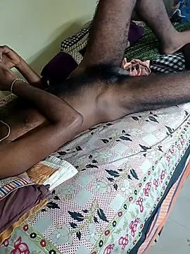 Chocolate_stud10's Live XXX Chat