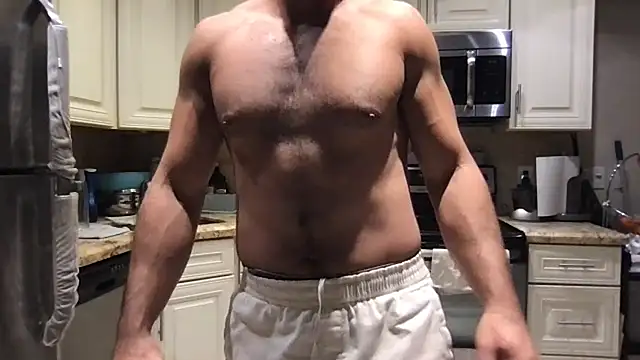 XXX chat uživo modela BigGuyMuscle