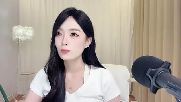 LiLy0608 Live XXX Chat