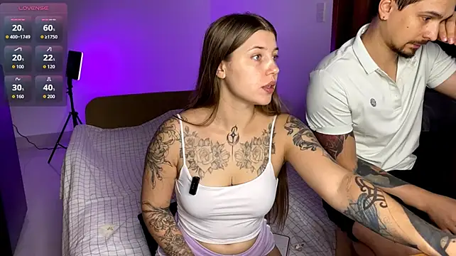 INSOMNIA_strip Live XXX Chat