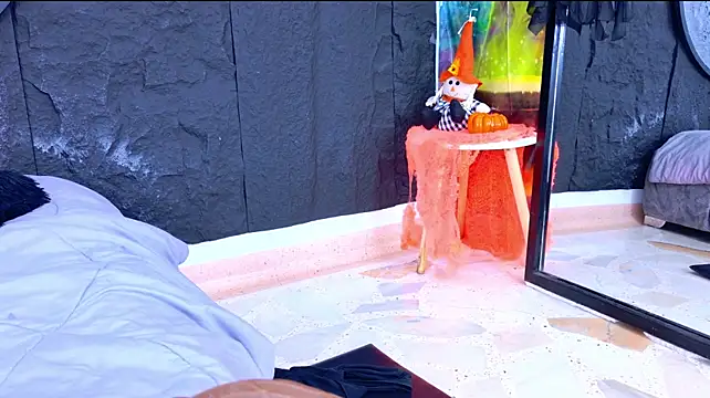 Chat XXX en directo de LizzyOlsen