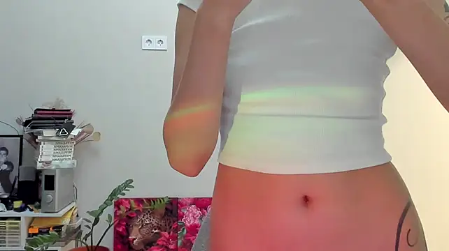 XXX chat uživo modela ailey_chao