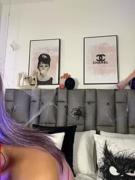 JuliaColemann Chat XXX in diretta