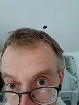 Chat +18 de claudeperver68 ao vivo
