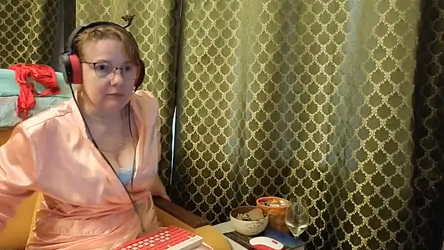 Miss_SandraX Adlı Modelin Canlı XXX Sohbeti