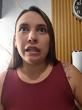 LizzRouse Chat XXX in diretta