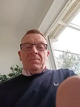 hamstercom3333 élő XXX-chatje
