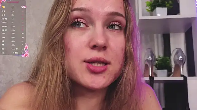 VanessaLightDiamond's Live XXX Chat