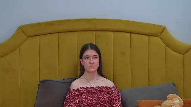 Chat +18 de AprilWulkings ao vivo